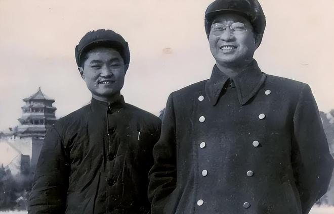 穆霍娃打退大坂直美首夺草地赛冠军，斯瓦泰克分析巴堡一轮游原因