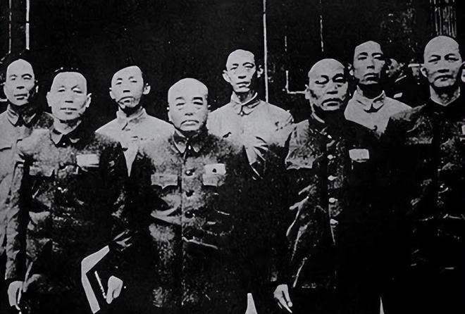 穆霍娃打退大坂直美首夺草地赛冠军，斯瓦泰克分析巴堡一轮游原因