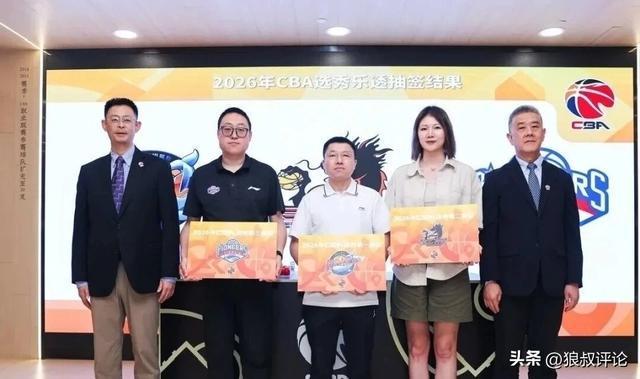 继续清理工资！雷霆将强力投手送往活塞，只得到两个未来次轮签？
